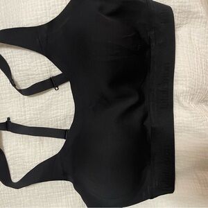 Seamless Black Women's Bra